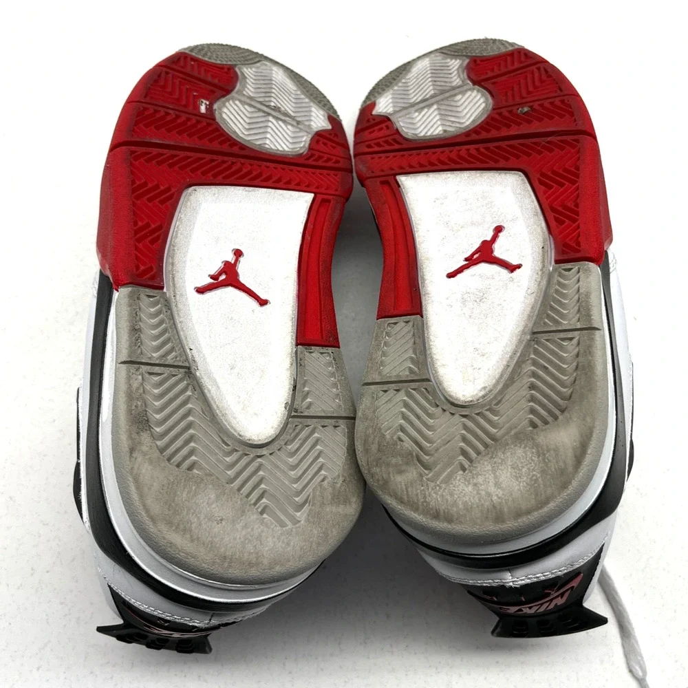 Jordan 4 Fire Red 2020 GS Size 6.5Y